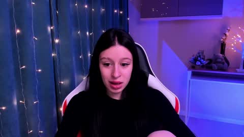 sextezi online show from December 22, 6:48 pm