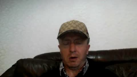 Snapshot of sextv1000 chatting on July 6, 7:38 am KingOfCumalott online show from July 6, 7:38 am