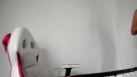 SARA    online show from January 15, 9:20 pm