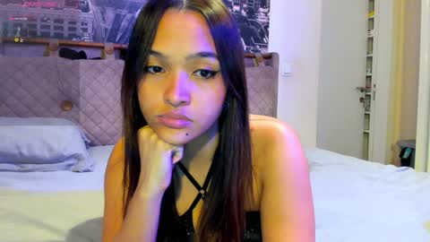 Andrea online show from November 7, 2:50 pm