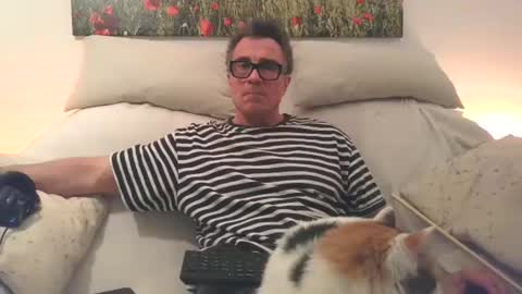 Sexurbation online show from April 6, 7:26 pm