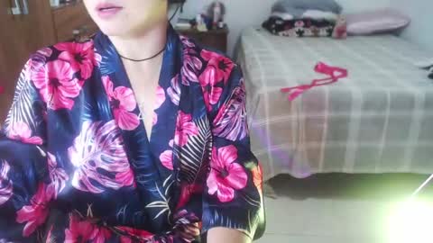 Snapshot of sexwwoman chatting on April 30, 8:57 pm CHIARA online show from April 30, 8:57 pm