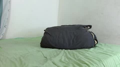 Snapshot of sexx_trip chatting on January 13, 2:53 pm Axel online show from January 13, 2:53 pm