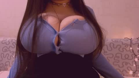 Julia online show from February 4, 1:28 pm