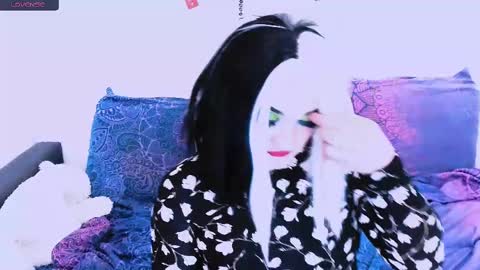 Snapshot of sexxx_queen chatting on December 25, 4:22 pm sexxx_queen online show from December 25, 4:22 pm