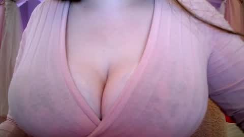 Snapshot of sexxxyprincess chatting on June 17, 2:58 am Princess online show from June 17, 2:58 am