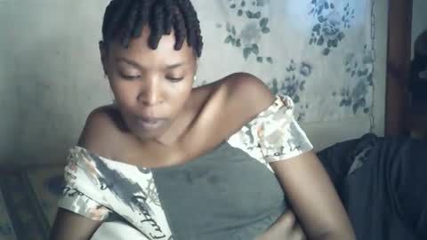 sexxy_curvy23 online show from February 23, 4:54 am