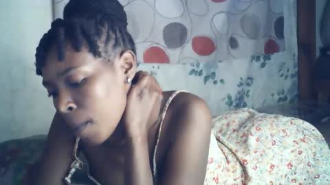 sexxy_curvy23 online show from March 6, 4:31 am