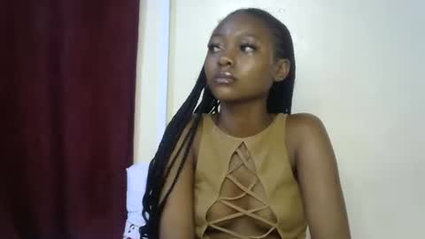 vicky online show from April 11, 8:07 am