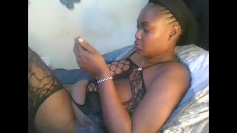 sexxy_mish online show from February 6, 5:12 am