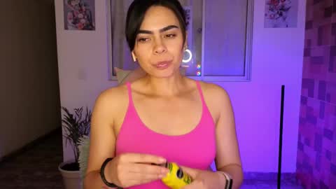  Angie   online show from February 26, 5:09 am