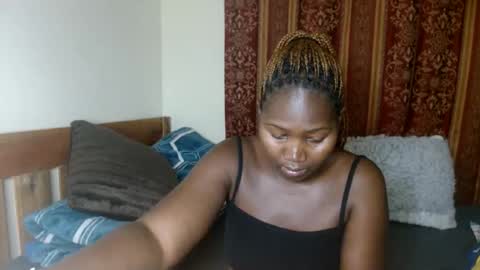 sexxypritty online show from October 22, 7:46 pm