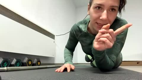 Ana  Rusakova online show from February 4, 7:00 pm