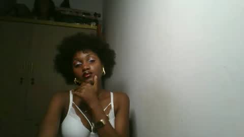 Snapshot of sexy41646 chatting on March 18, 6:55 pm sexy41646 online show from March 18, 6:55 pm