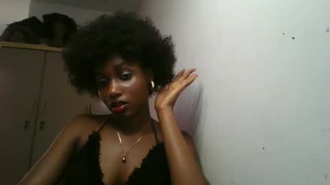 Snapshot of sexy41646 chatting on April 5, 4:26 pm sexy41646 online show from April 5, 4:26 pm