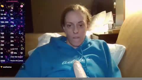 sexy420girl5 online show from October 2, 1:34 am