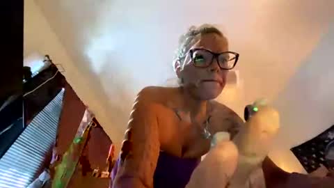 sexy4uenvy online show from July 18, 2:54 pm