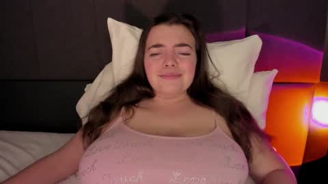 Snapshot of sexy__lizzy__ chatting on January 2, 12:34 am Hello dear. I will be glad to meet you. see you soon. online show from January 2, 12:34 am