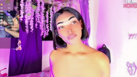 Snapshot of sexy_aisha20 chatting on August 2, 9:52 am sexy_aisha20 online show from August 2, 9:52 am