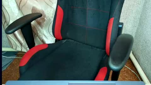 Jessica  Face only in pvt or in snapchat Dont ask more.... online show from September 17, 11:45 am