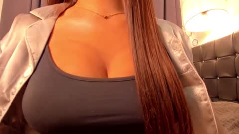 Snapshot of sexy_asian_sandy chatting on February 5, 5:12 am sandy online show from February 5, 5:12 am