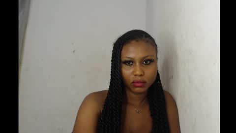 Sexy blackgirl2 online show from September 16, 1:45 pm