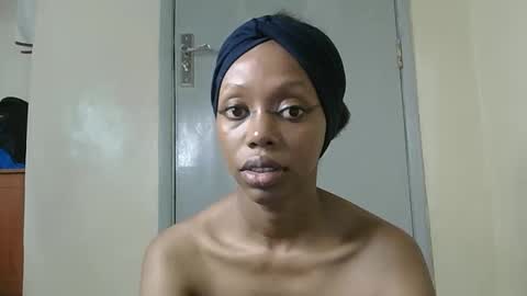 sexy_banny4 online show from May 6, 8:47 pm