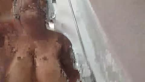 Snapshot of sexy_bbw93 chatting on October 18, 8:53 pm sexy_bbw93 online show from October 18, 8:53 pm