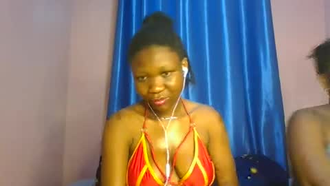 Snapshot of sexy_bellah1 chatting on May 12, 11:35 pm bellah online show from May 12, 11:35 pm