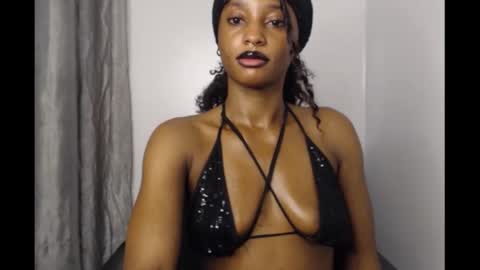 Sexy bitchgirl online show from January 15, 6:18 am