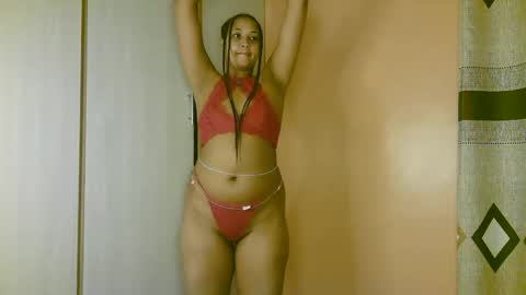 sexy_bluegirl online show from September 15, 3:28 am