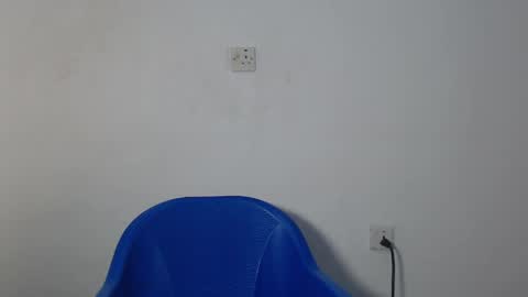 Snapshot of sexy_bluey247 chatting on April 8, 6:08 pm sexy_bluey247 online show from April 8, 6:08 pm