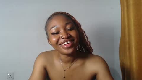 Snapshot of sexy_bluey247 chatting on June 30, 3:07 am sexy_bluey247 online show from June 30, 3:07 am