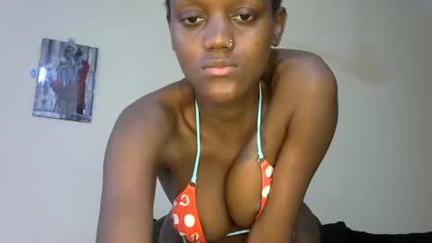 liya online show from January 13, 1:02 am