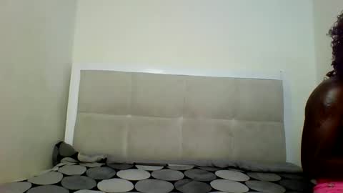 Snapshot of sexy_bree25 chatting on February 1, 4:27 pm bree online show from February 1, 4:27 pm