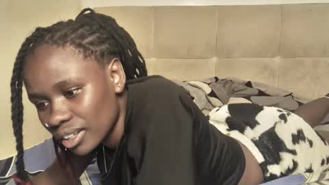 Snapshot of sexy_bree25 chatting on March 17, 11:08 pm bree online show from March 17, 11:08 pm