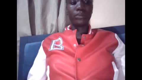 sexy_butty01 online show from December 19, 9:22 pm