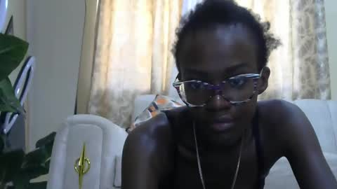 Callie online show from April 9, 10:42 am