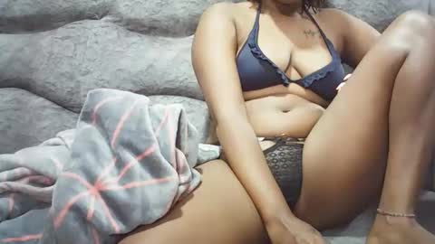 shydolly01 online show from October 8, 12:14 pm