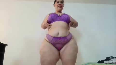 karla           instagram  online show from January 15, 4:43 pm