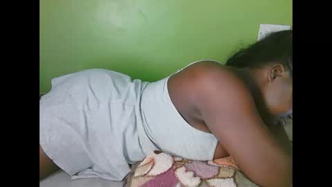 Snapshot of sexy_divana chatting on March 6, 6:48 pm sexy_divana online show from March 6, 6:48 pm