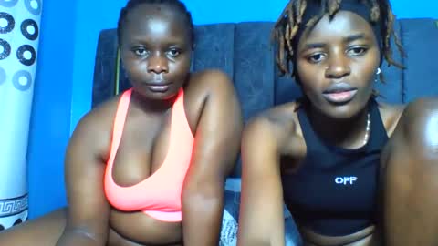 Snapshot of sexy_divas55 chatting on June 5, 7:30 pm sexy_divas55 online show from June 5, 7:30 pm