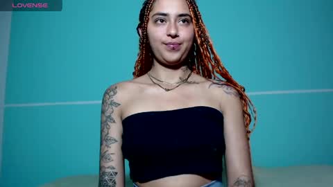 Snapshot of sexy_foxx_ chatting on March 31, 12:56 am Antonella online show from March 31, 12:56 am