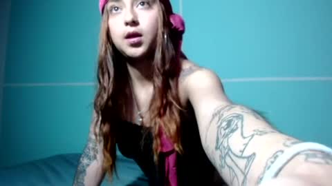 Snapshot of sexy_foxx_ chatting on July 4, 4:40 am Antonella online show from July 4, 4:40 am