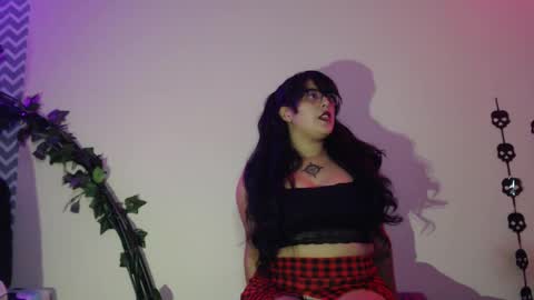 Snapshot of sexy_impact chatting on March 11, 3:02 pm    online show from March 11, 3:02 pm