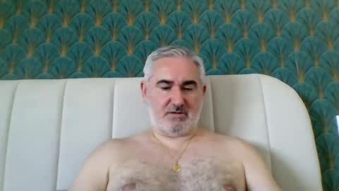 Snapshot of sexy_italiandaddy chatting on July 6, 4:31 pm Antonio online show from July 6, 4:31 pm