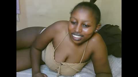 sexy_latasha online show from December 1, 8:36 pm