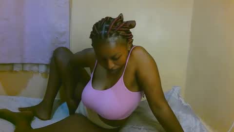 sexy_latasha online show from March 30, 6:42 pm