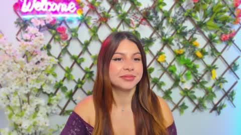 Lily online show from October 27, 3:43 am