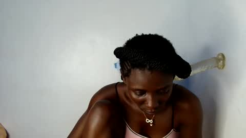 Snapshot of sexy_lilyyy chatting on October 21, 2:56 am lily online show from October 21, 2:56 am